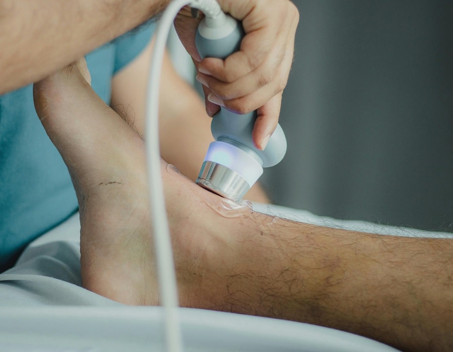 Ultrasound therapy for skin tightening